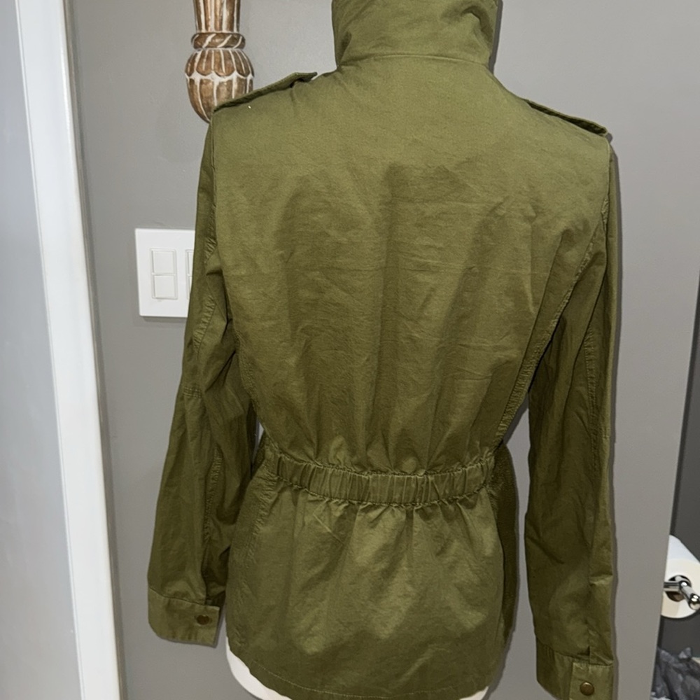 Love Tree Utility Jacket in Olive - Picture 5 of 9